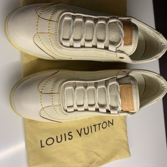 Louis Vuitton sneakers - Picture 4 of 4